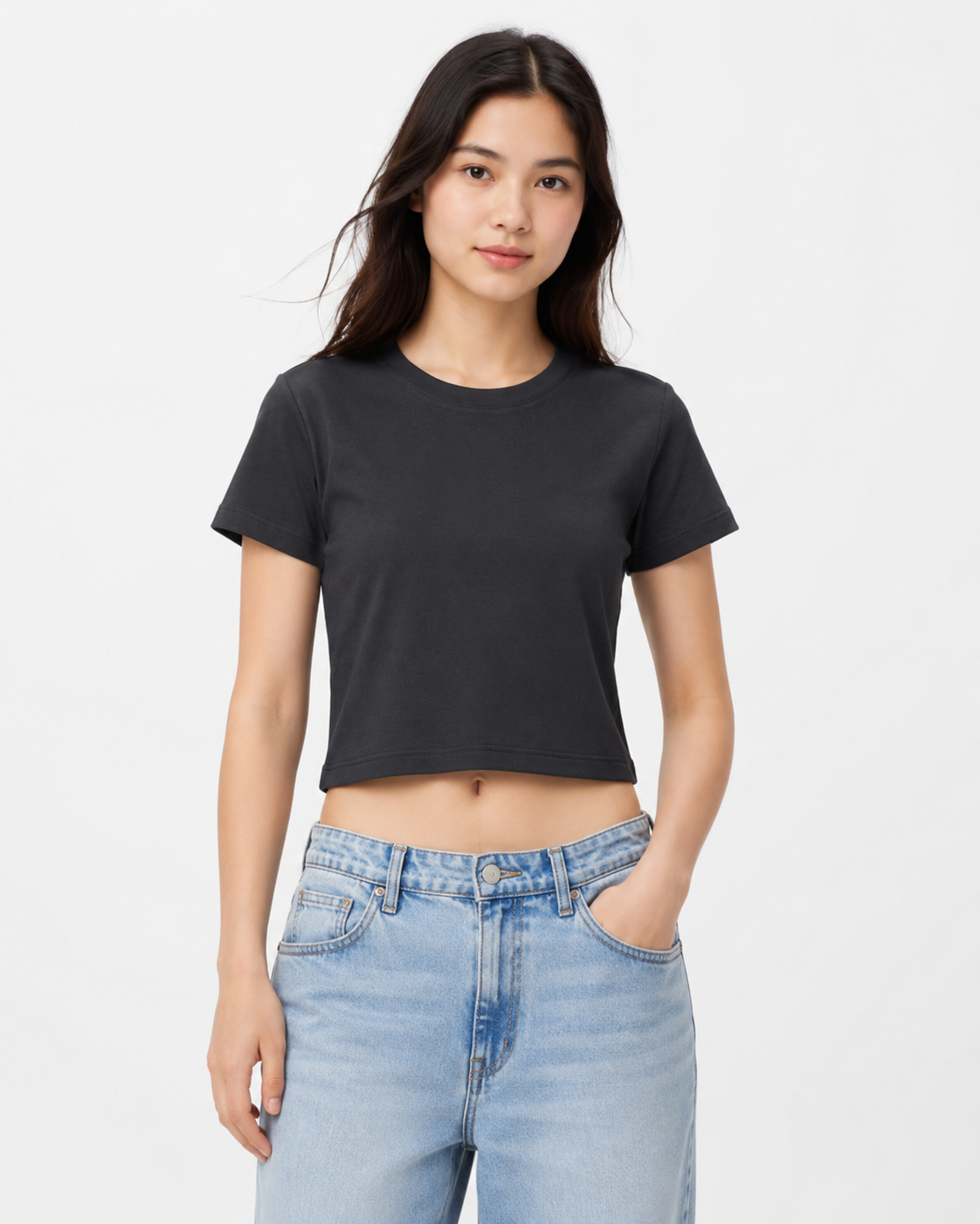 UNQ003 - Uniqlo T-Shirt Mini (Crop Top) Wanita Hitam